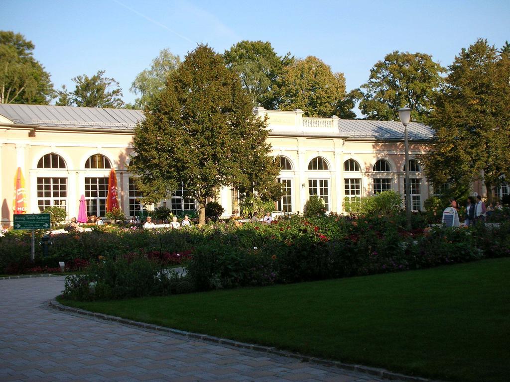 Hotel Hallerhof Bad Hall Buitenkant foto
